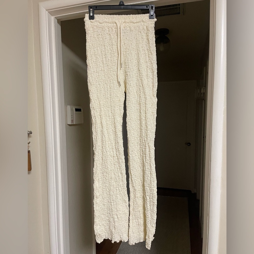 EUC JLUXLABEL Off-White Textured Pants
